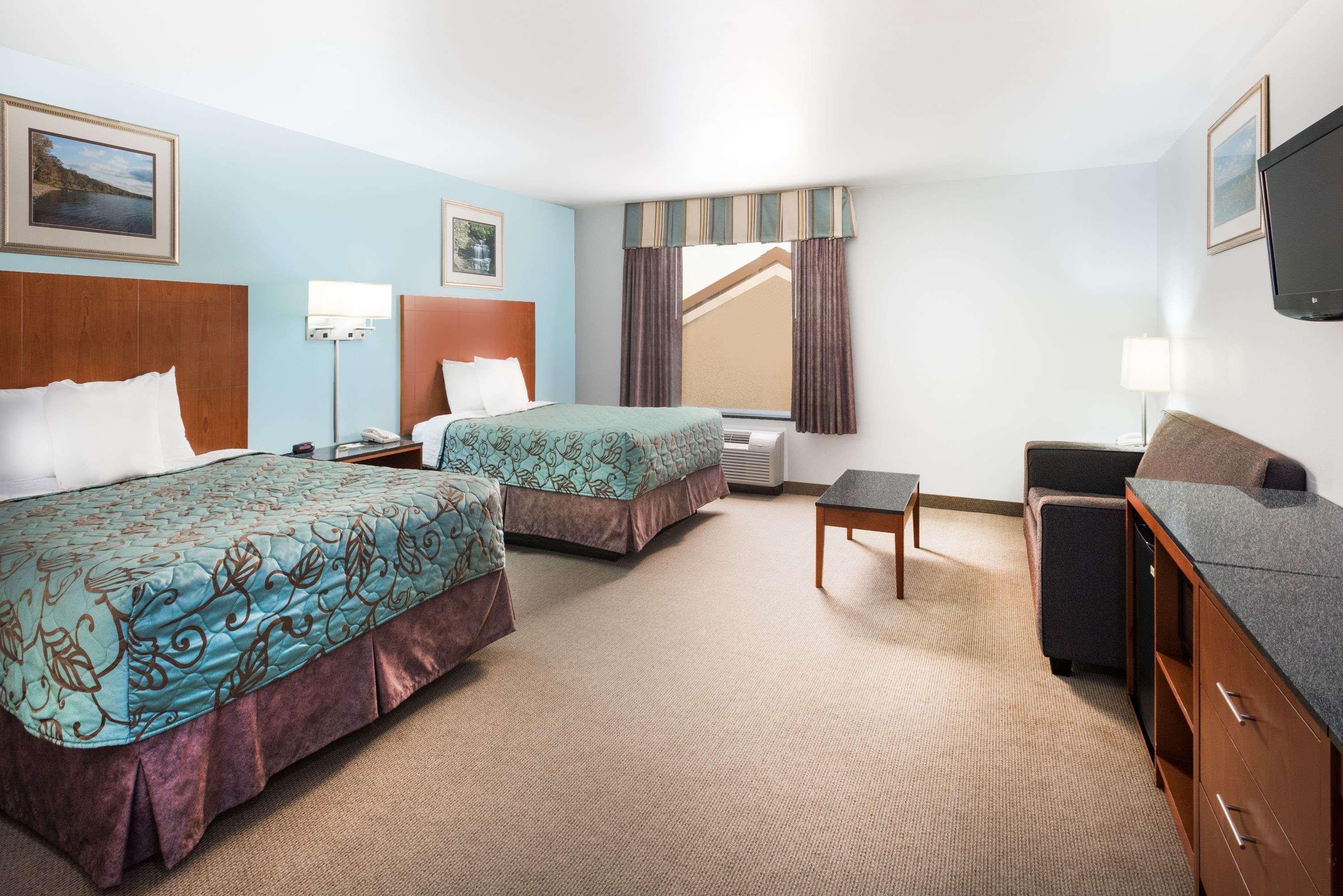 Days Inn By Wyndham Watertown Fort Drum Evans Mills Buitenkant foto